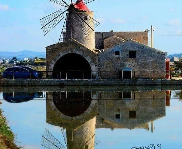 فندق مبيت وإفطار Isole Egadi 2*